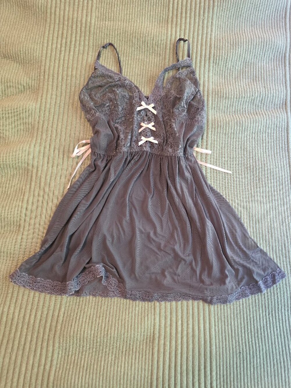 Adore Me gray lingerie slip with bows, size M